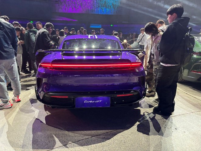 Porsche's full range of products debuts at Taycan Turbo GT/Macan EV