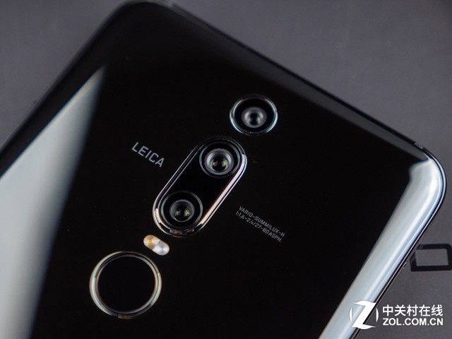 Huawei MateRS: Let Android sit in first class