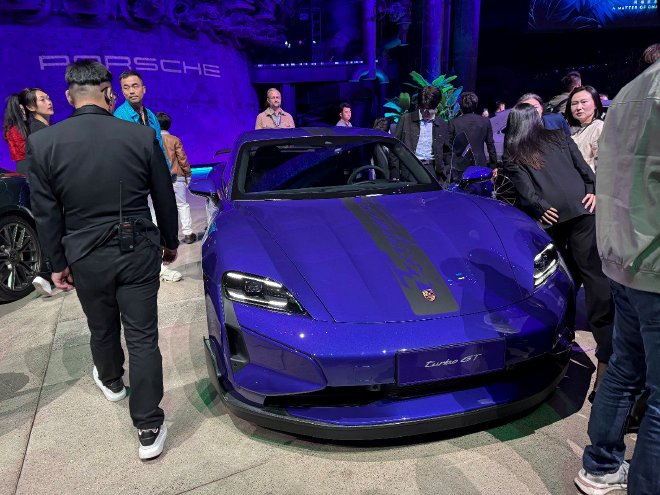 Porsche's full range of products debuts at Taycan Turbo GT/Macan EV