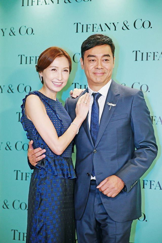 59-Year-old Liu Qingyun was met by chance while climbing alone, dressed up close to the people without airs