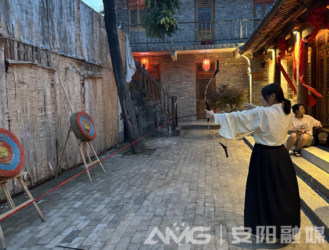 Anyang: colorful folk customs celebrate the Dragon Boat Festival