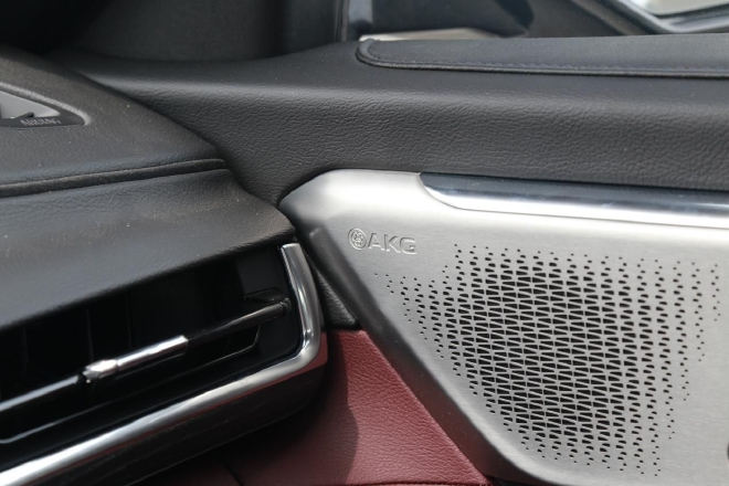 All-around Gentleman SAIC-GM's New Cadillac CT6 Dynamic Experience