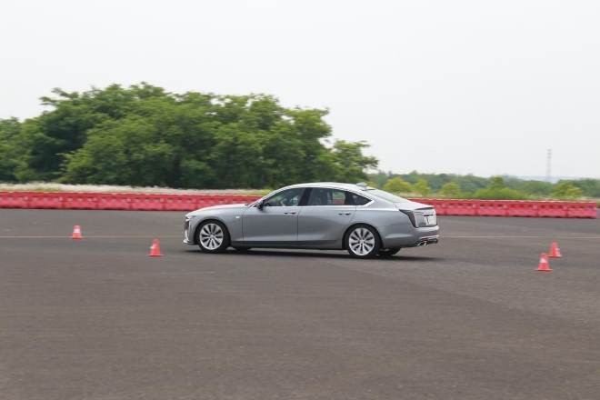 All-around Gentleman SAIC-GM's New Cadillac CT6 Dynamic Experience