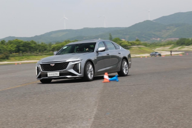 All-around Gentleman SAIC-GM's New Cadillac CT6 Dynamic Experience