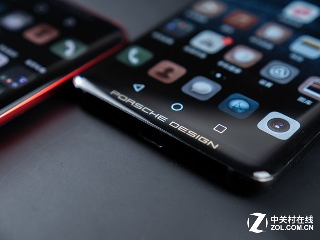 Huawei MateRS: Let Android sit in first class