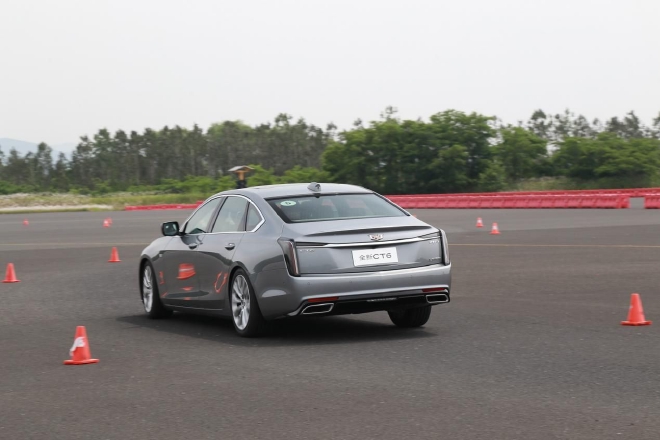 All-around Gentleman SAIC-GM's New Cadillac CT6 Dynamic Experience